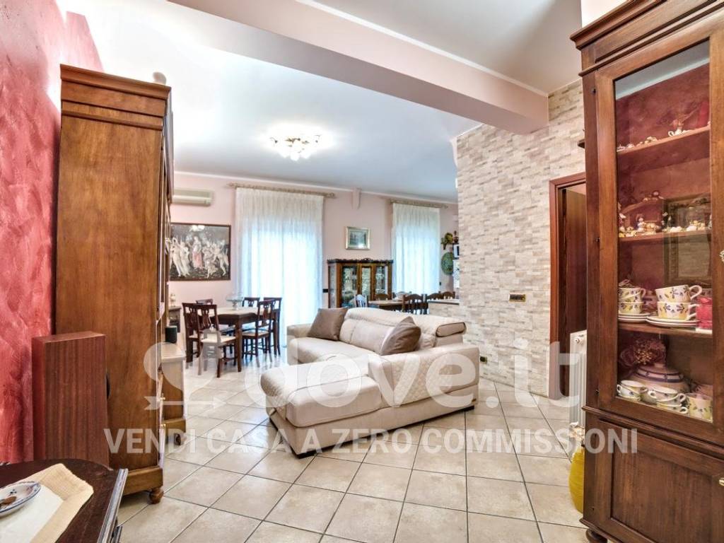 Appartamento a Mascalucia in Via F. Caracciolo, 15 - Foto 2