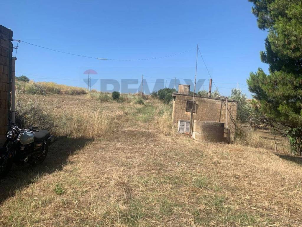 Terreno a Caltanissetta in Contrada xirbi - Foto 4