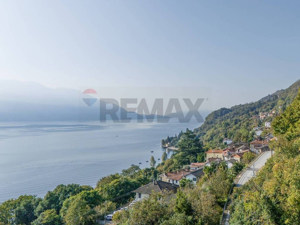 Villa a Oggebbio in Via natale Polli - Foto 3