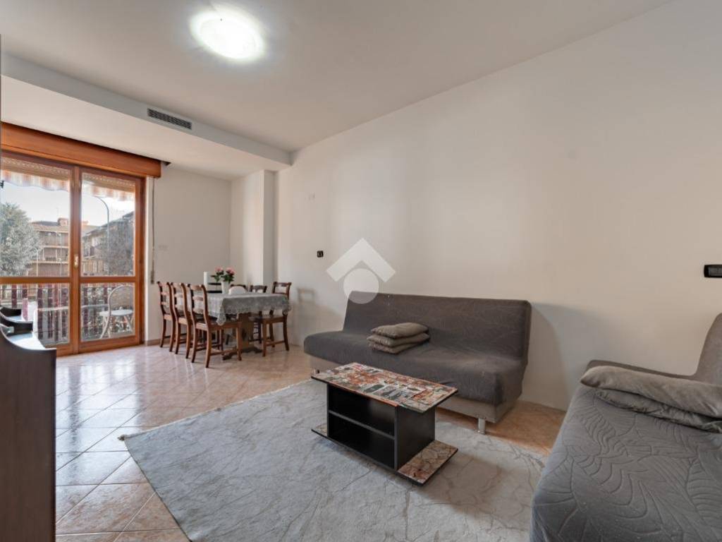 Appartamento a Paderno dugnano in Via Tunisia, 25 - Foto 2