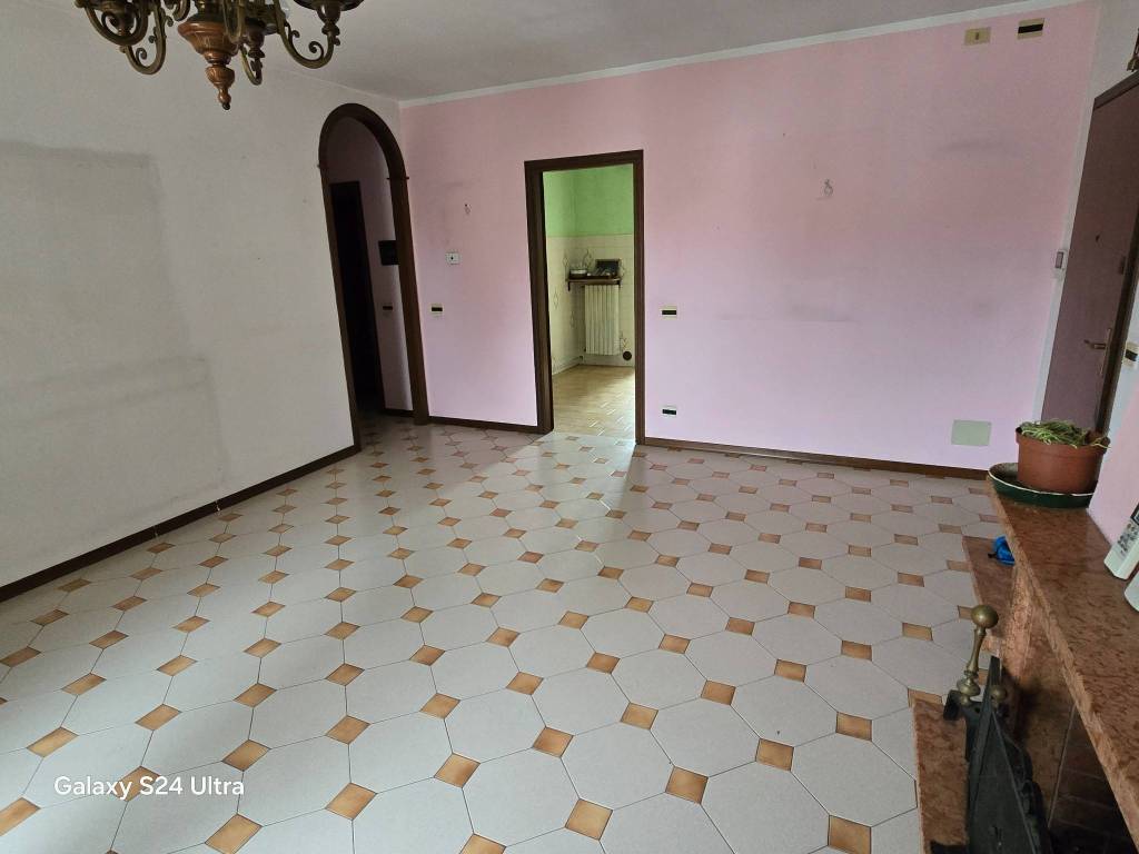 Appartamento a Crema in Via Dosso Morone - Foto 4
