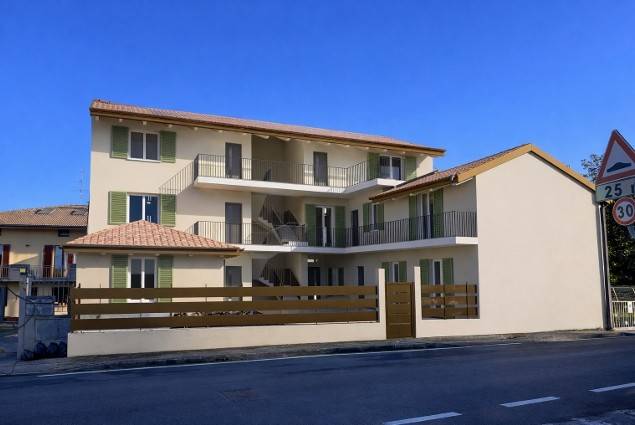 Palazzo / stabile a Grassobbio in Via Fornacette, 35 - Foto 2