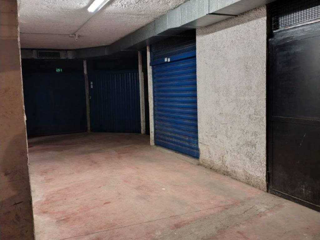 Box / garage a Cerveteri in Via Orvieto - Foto 3