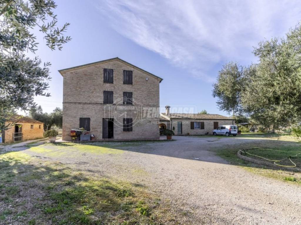 Appartamento a Montecosaro in Localita' Piane di Chienti 33 - Foto 3