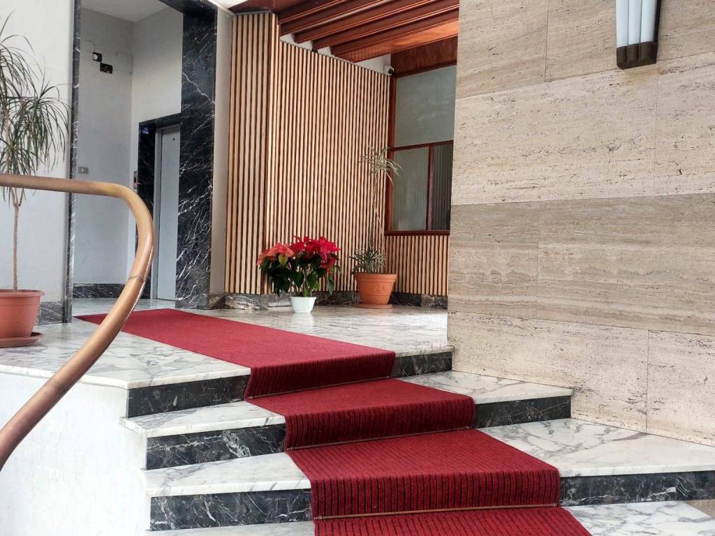 Appartamento a Catanzaro in Via Alcide De Gasperi - Foto 2