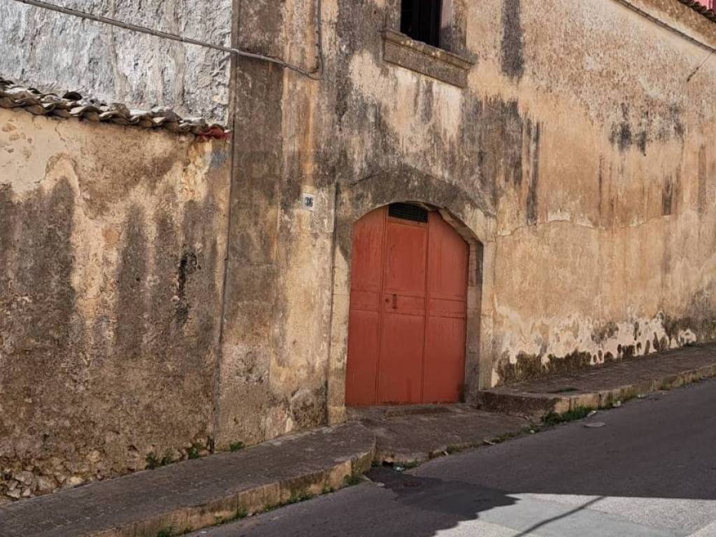 Casa indipendente a Canicattini bagni in Via Magenta, 166 - Foto 4