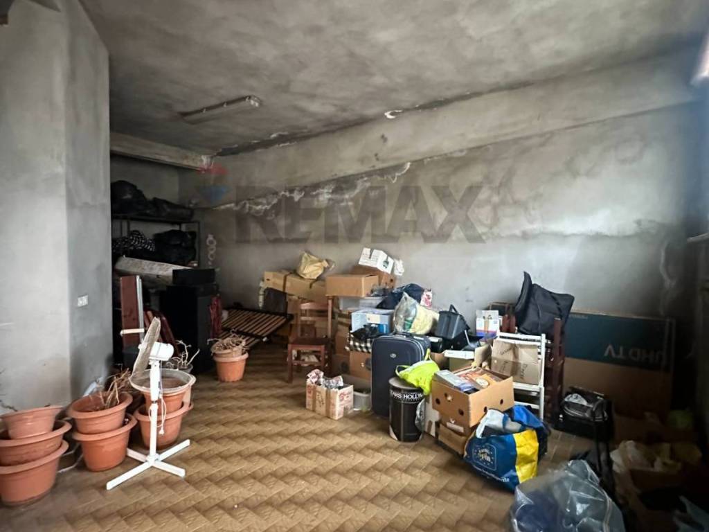 Box / garage a Aprilia in Via Leonardo da vinci, 52 - Foto 3