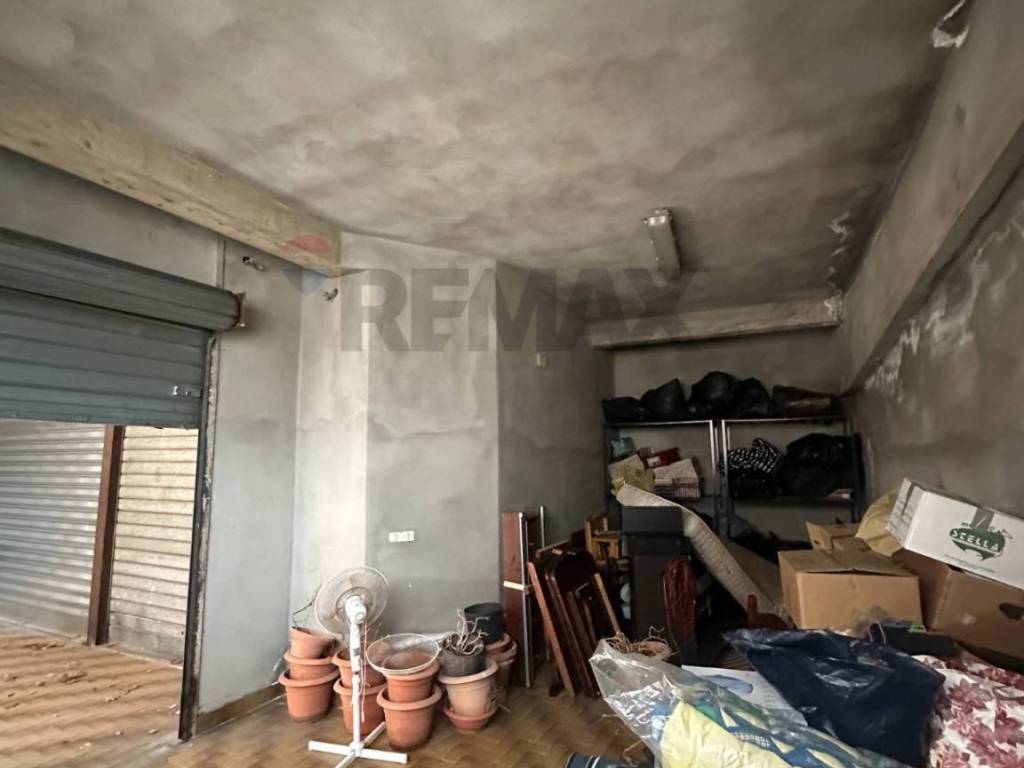 Box / garage a Aprilia in Via Leonardo da vinci, 52 - Foto 4