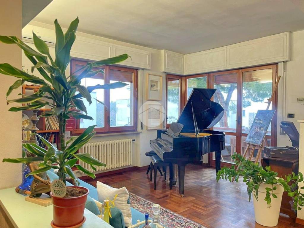 Appartamento a Roseto degli abruzzi in Via Nazionale - Foto 3