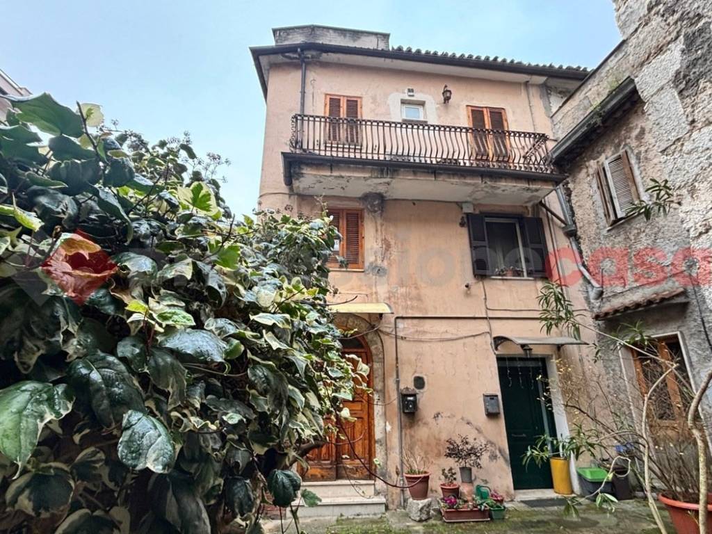 Appartamento a Alatri in Piazza Santa maria Maggiore, 1 - Foto 4