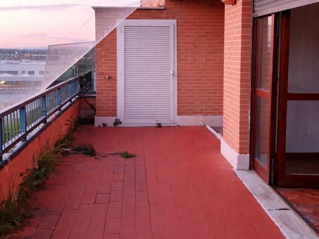 Appartamento a Fiumicino in Via Andrea Mantegna - Foto 2
