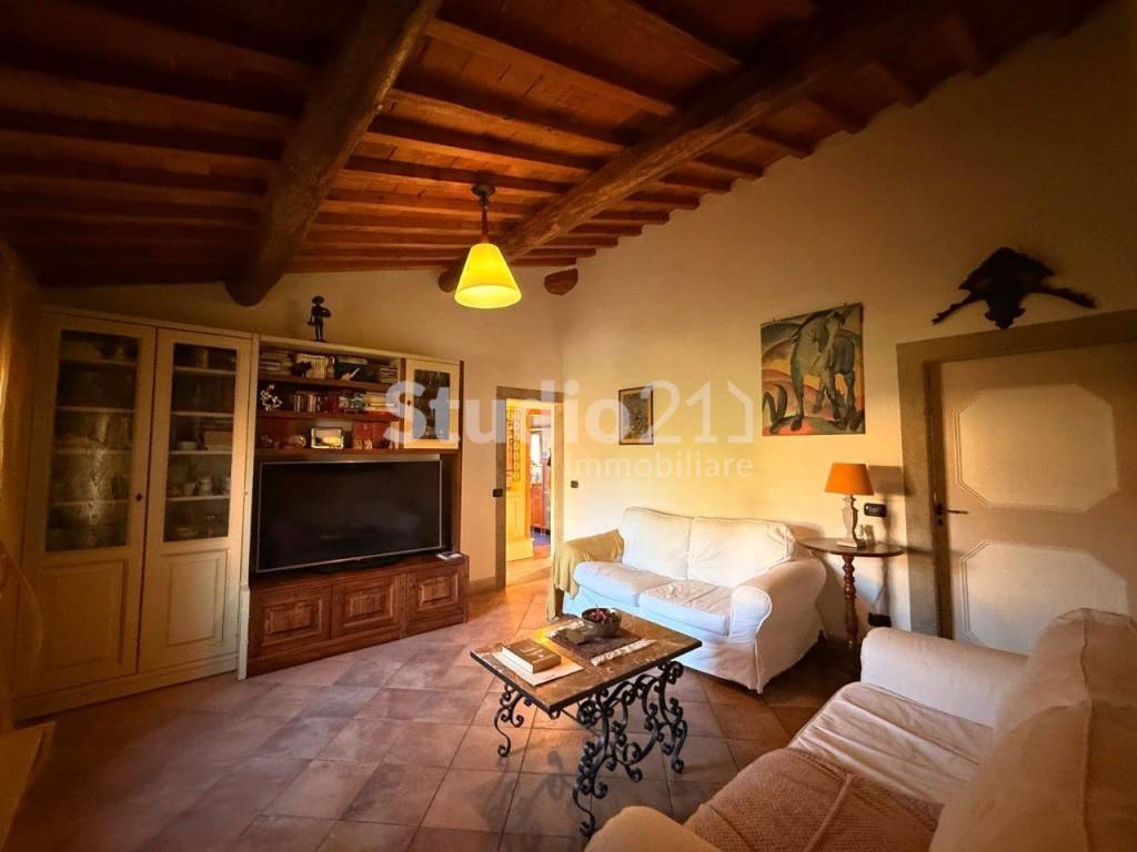 Rustico / casale a Reggello in località olmo - Foto 2