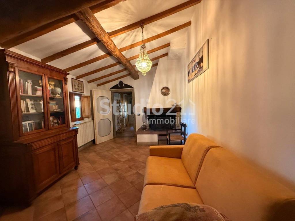 Rustico / casale a Reggello in località olmo - Foto 3