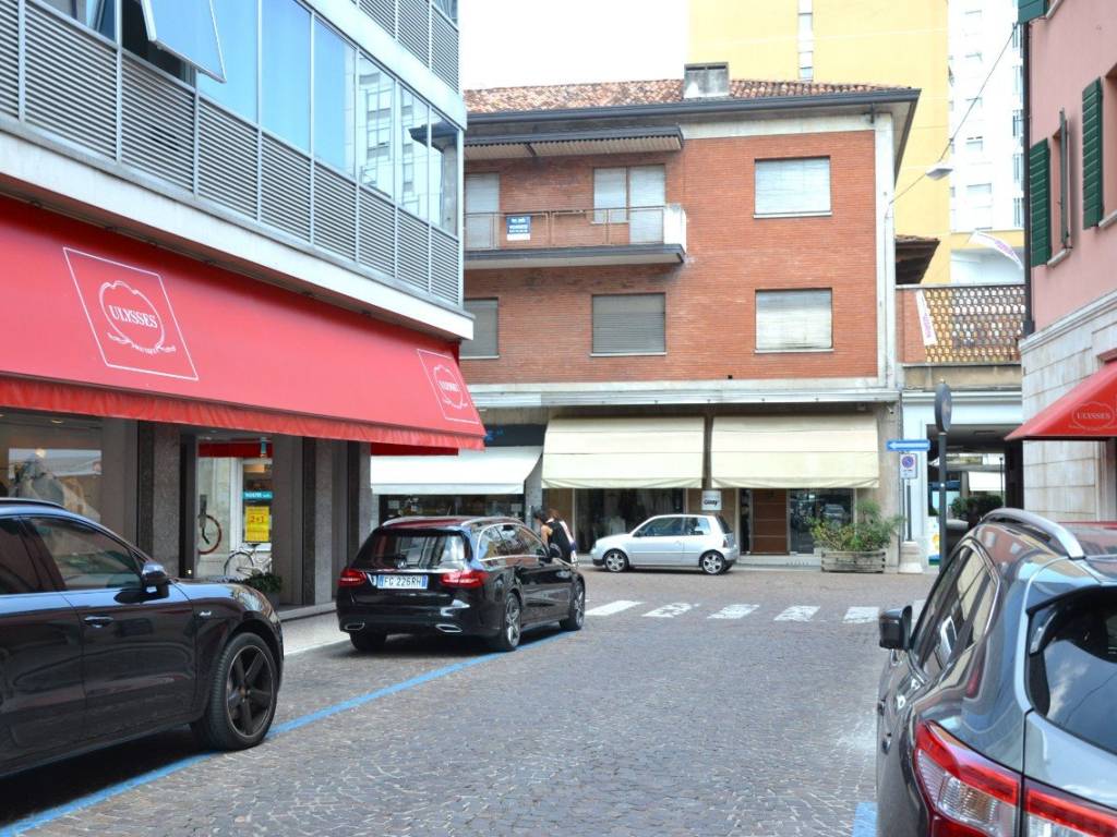 Appartamento a Pordenone in Corso Giuseppe Garibaldi, 52 - Foto 3