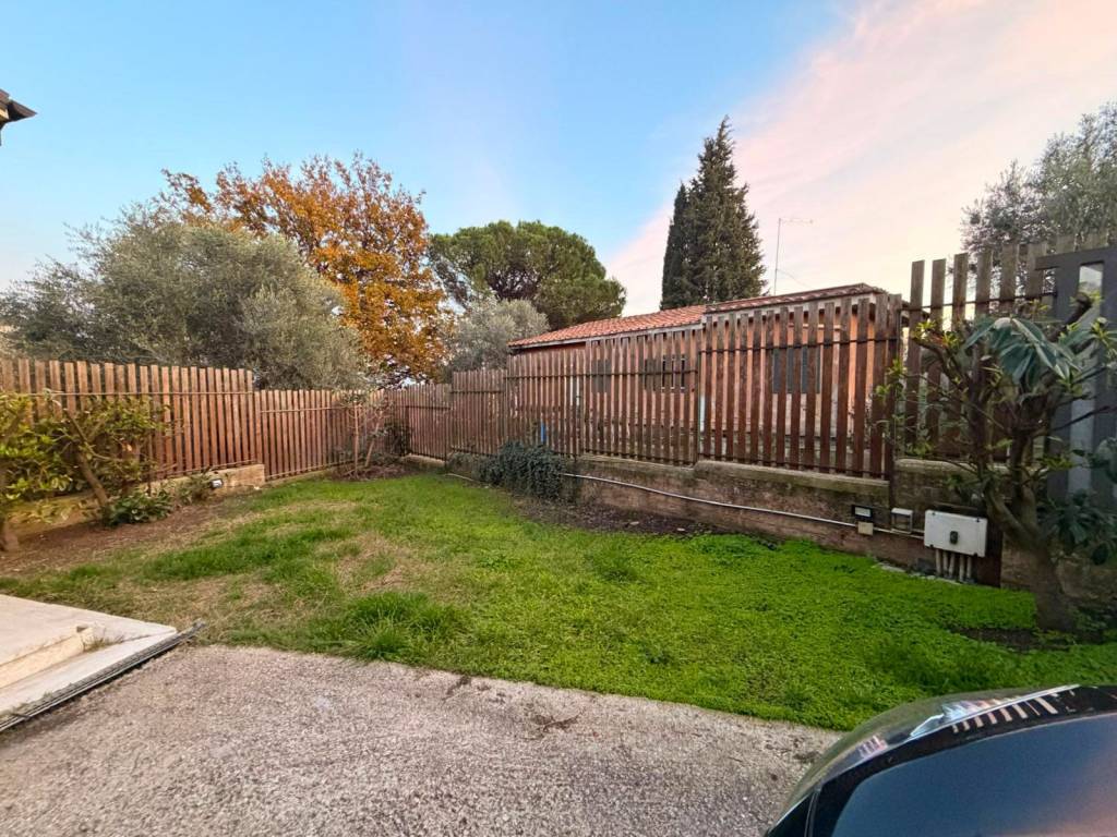 Villa a Capena in Via Martolana, 17 - Foto 3