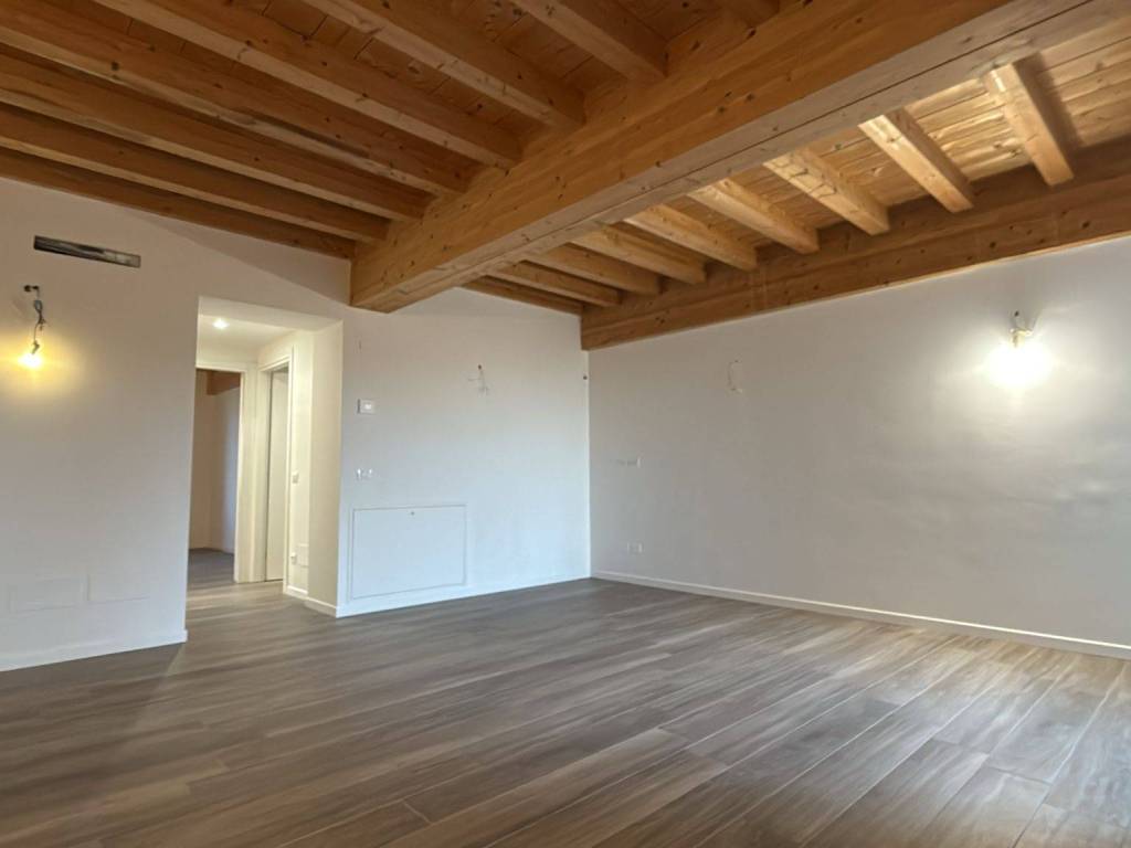 Appartamento a Lodi in Corso Adda, 17 - Foto 2