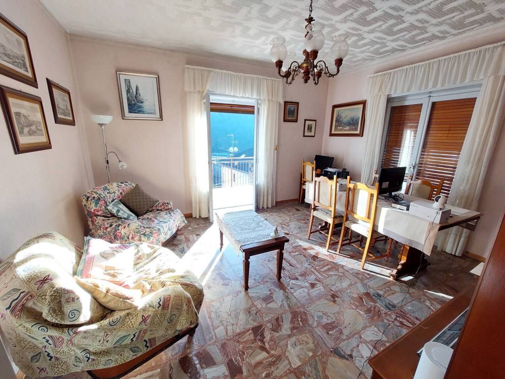 Appartamento a Omegna in VIA NUNZIO GUERRINI, 12 - Foto 5