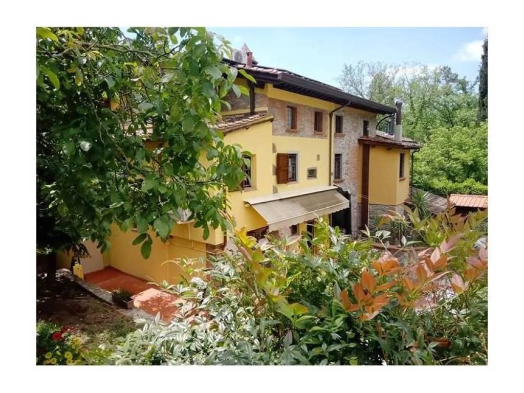 Villa a Montecatini-terme in Via Pietro Mascagni, 92 - Foto 4