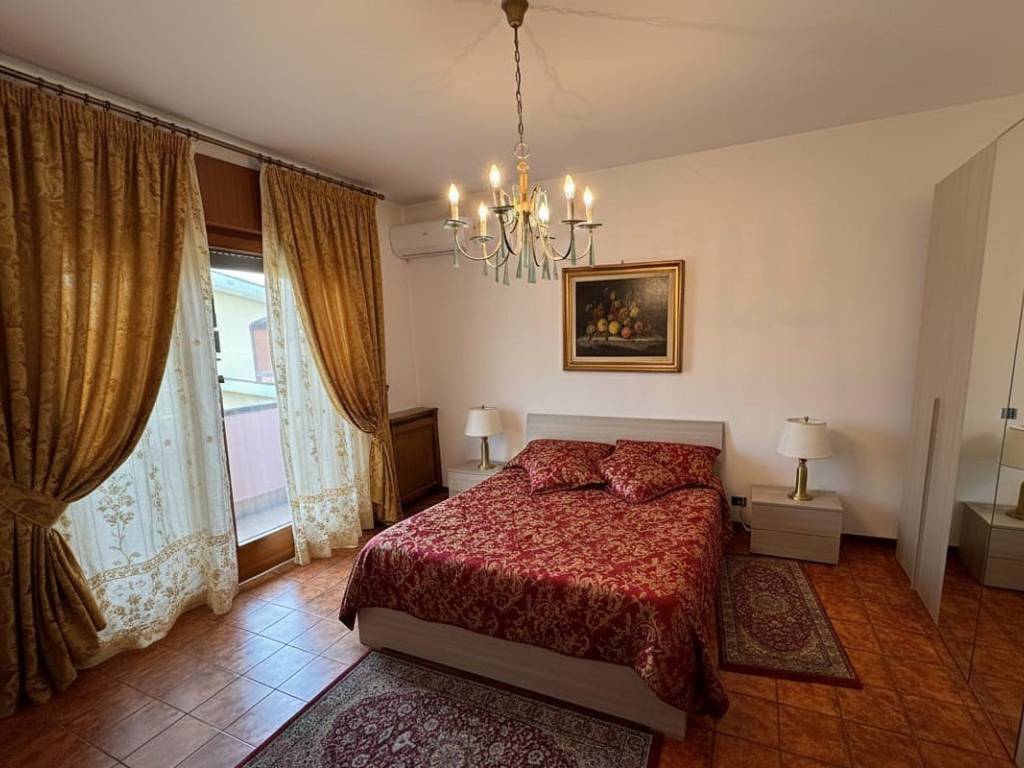 Villa a Montecchio maggiore in Via Padre I. Beschin - Foto 3