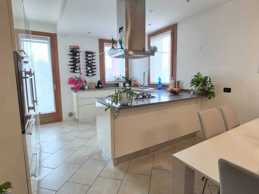 Appartamento a Zero branco in Via Martiri della Libertà - Foto 4
