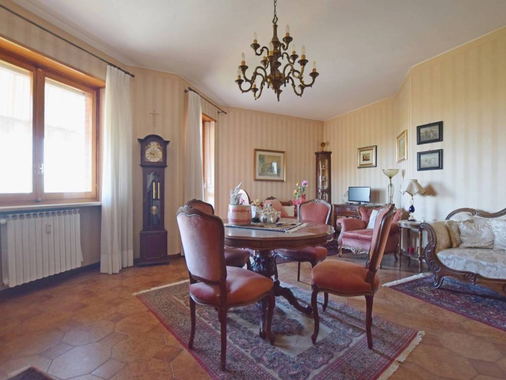 Appartamento a Mondovì in Via Alessandro Manzoni - Foto 5
