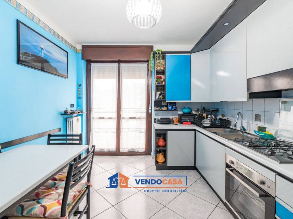 Appartamento a Santa vittoria d'alba in Via Alba, 14 - Foto 4