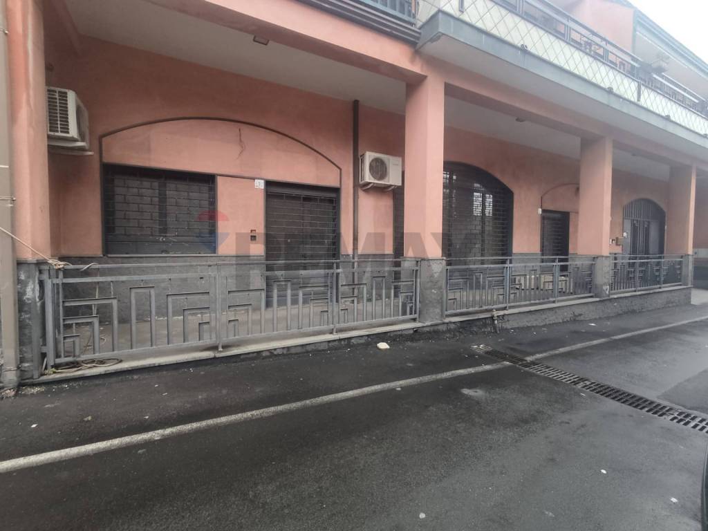 Immobile a Camporotondo etneo in VIA IV NOVEMBRE - Foto 2