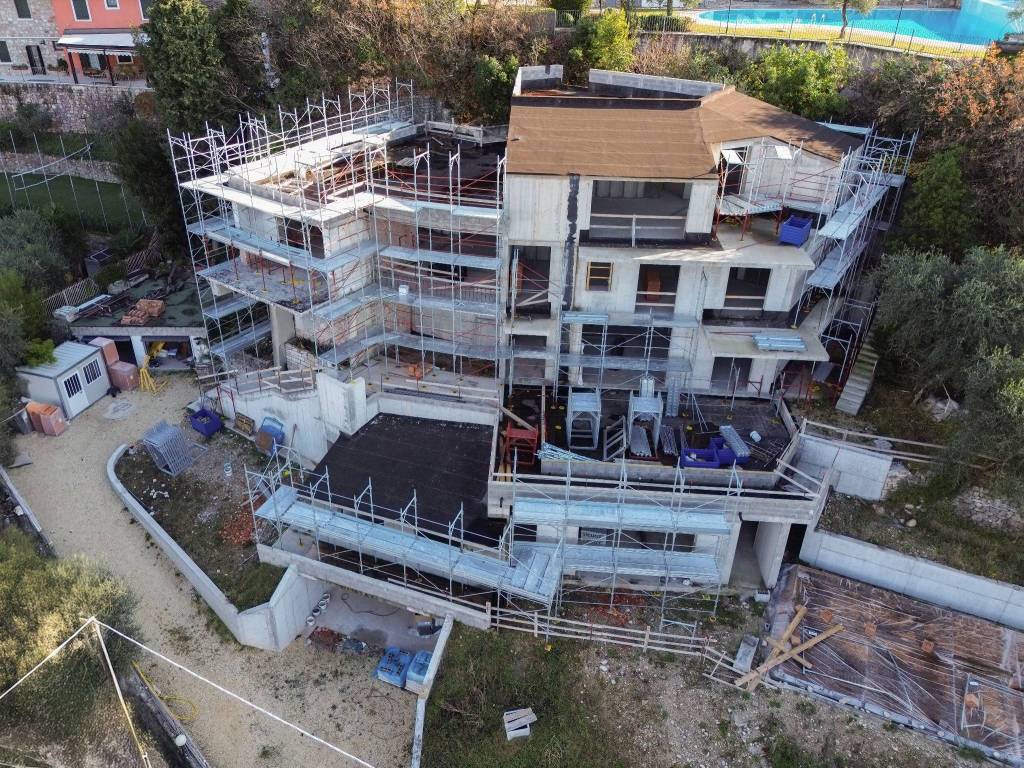 Appartamento a Brenzone sul garda in Via Amerigo Vespucci - Foto 5