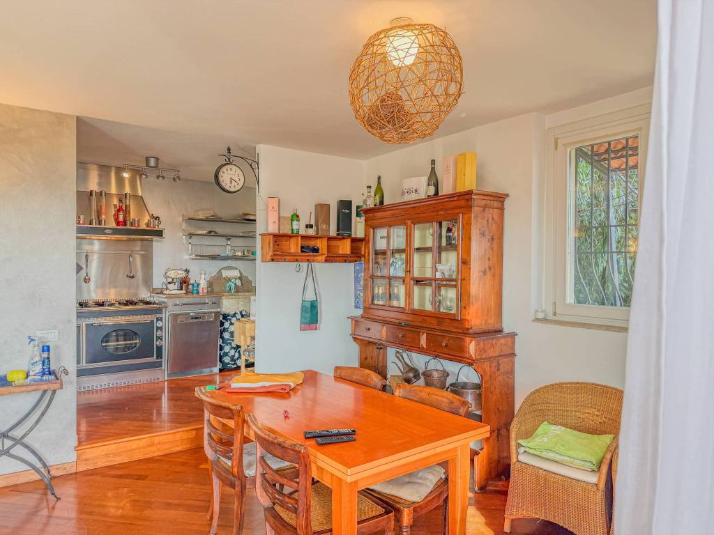 Appartamento a Padenghe sul garda in Via G. Puccini - Foto 4