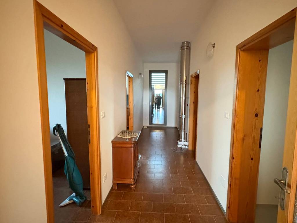 Appartamento a Santarcangelo di romagna in Via Santarcangiolese - Foto 4
