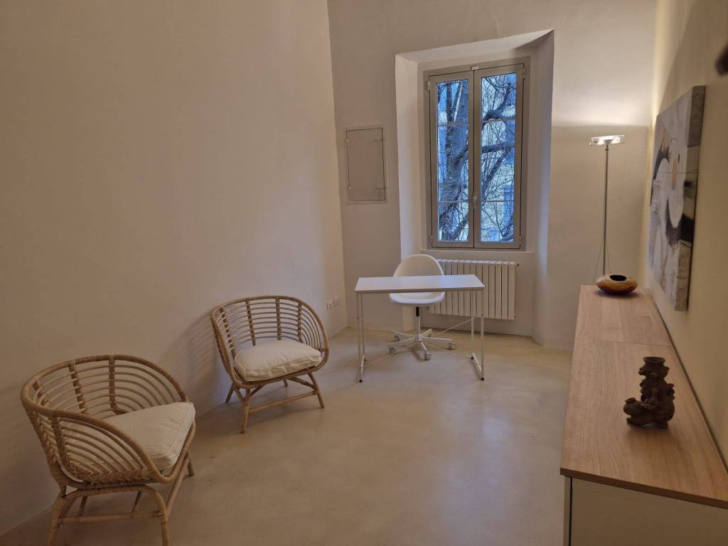 Appartamento a Saronno in Via Felice Carcano, 5 - Foto 2