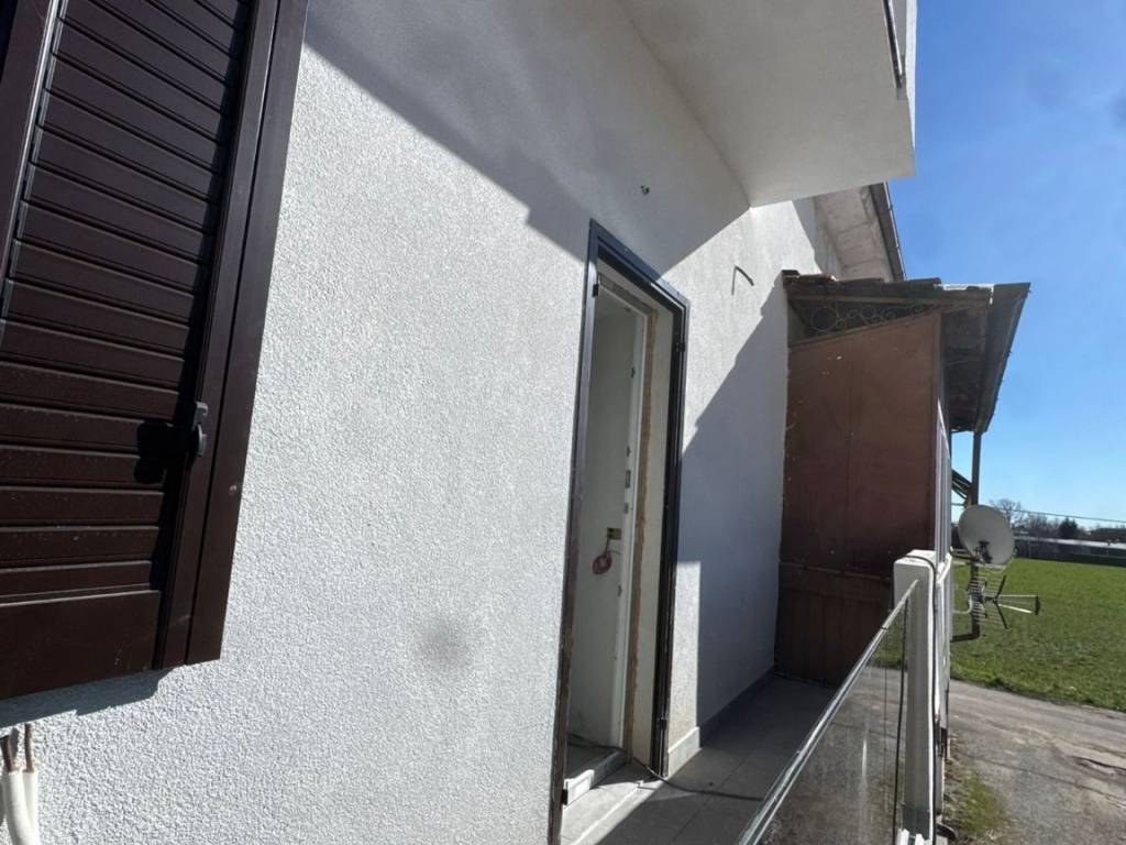 Appartamento a Cantù in Via Marche - Foto 3