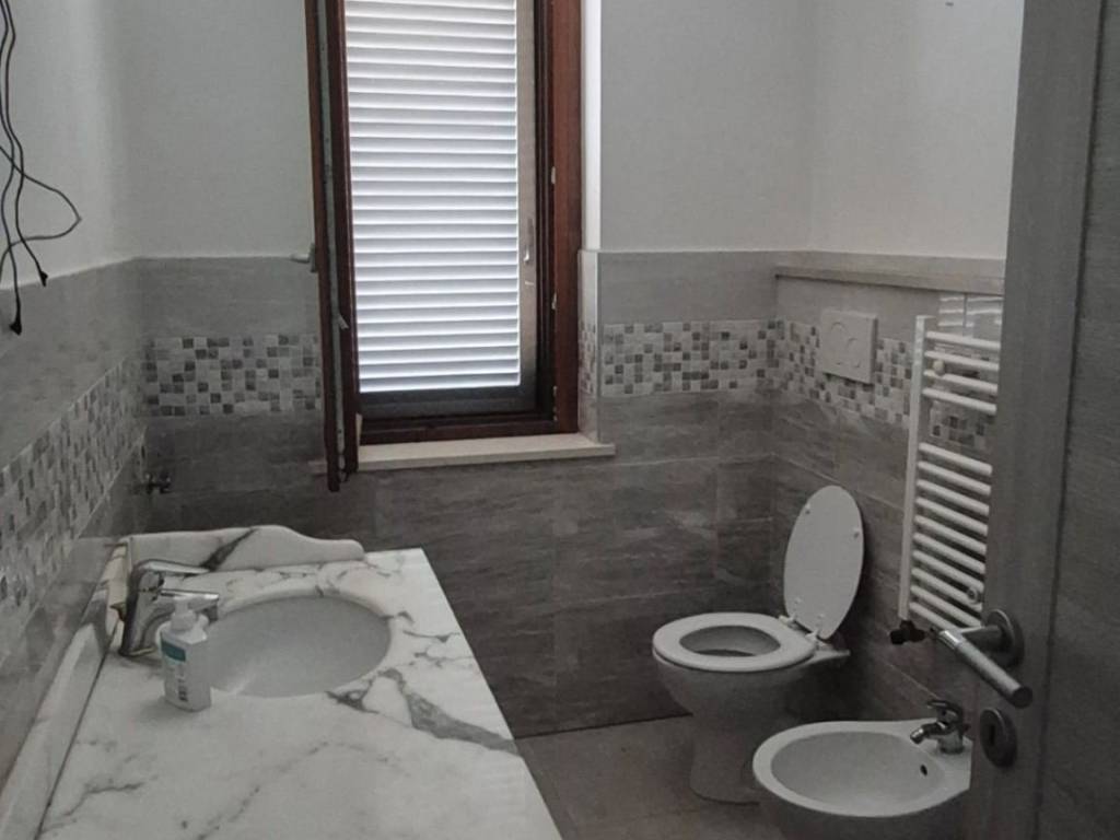 Appartamento a Frosinone in Via Tiburtina - Foto 4