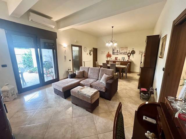 Villa a Mesagne in Via Taormina - Foto 4