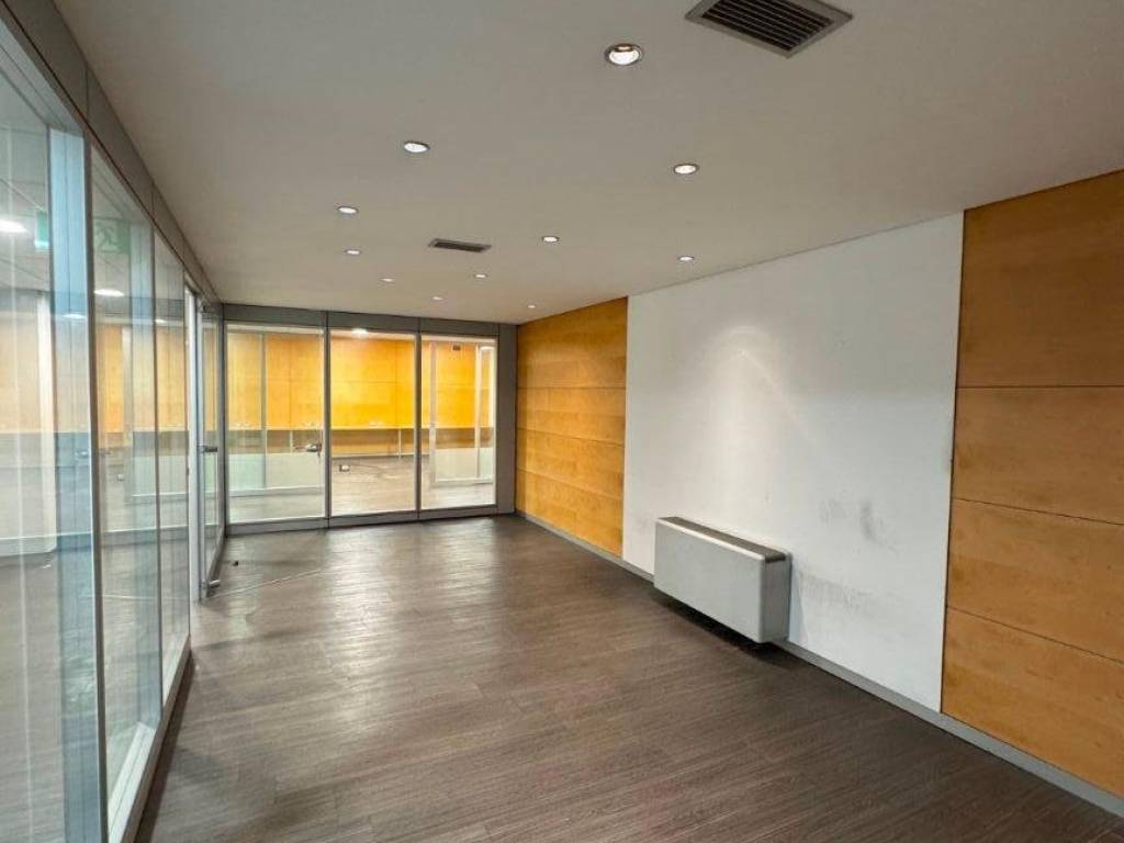 Immobile a Assago in Viale Milanofiori - Foto 5