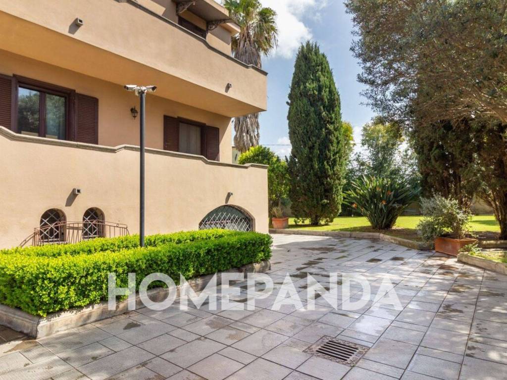 Villa a Castel volturno in Via Mezzagni, 60 - Foto 3