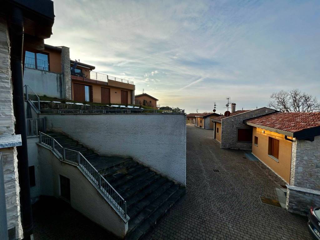 Appartamento a Colle brianza in Via Europa, 16 - Foto 5