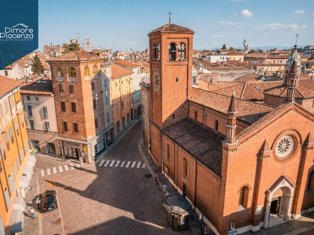 Villa a Piacenza in Piazza dei Cavalli, 1 - Foto 4