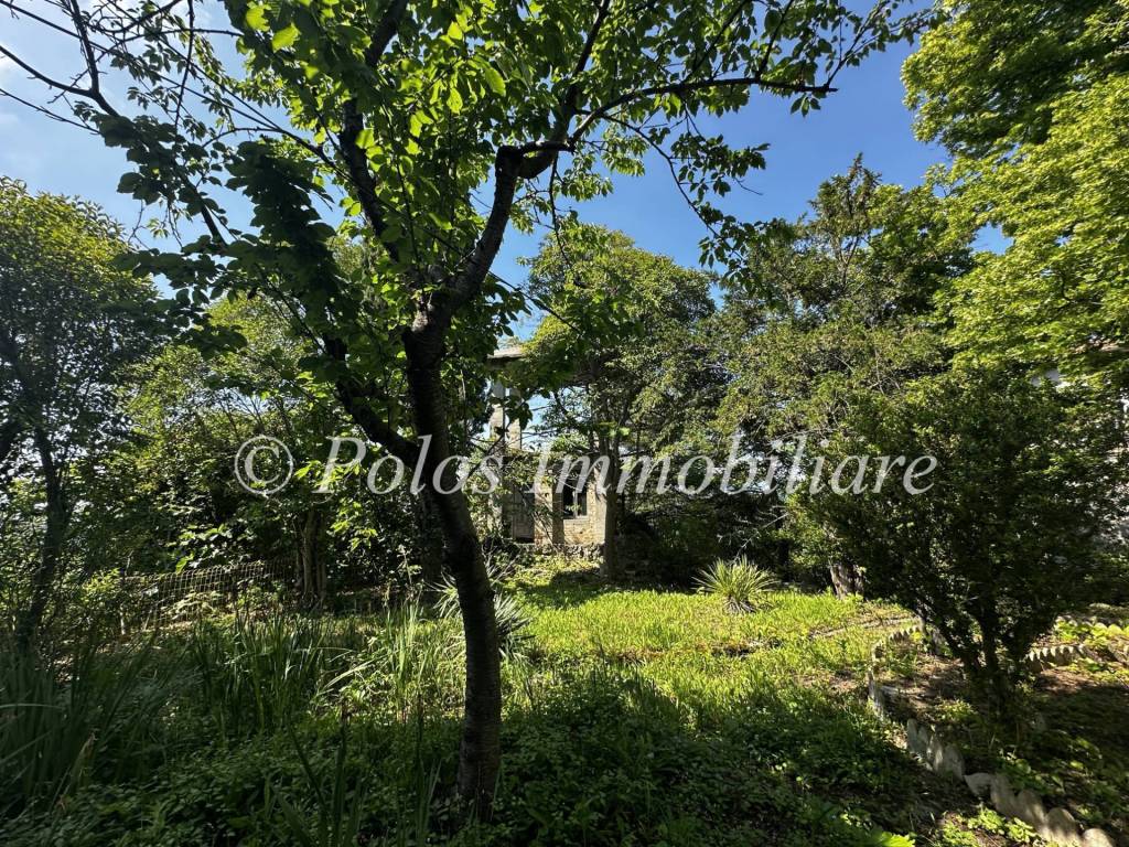 Villa a Montegiorgio in Via Camillo Benso di Cavour - Foto 2