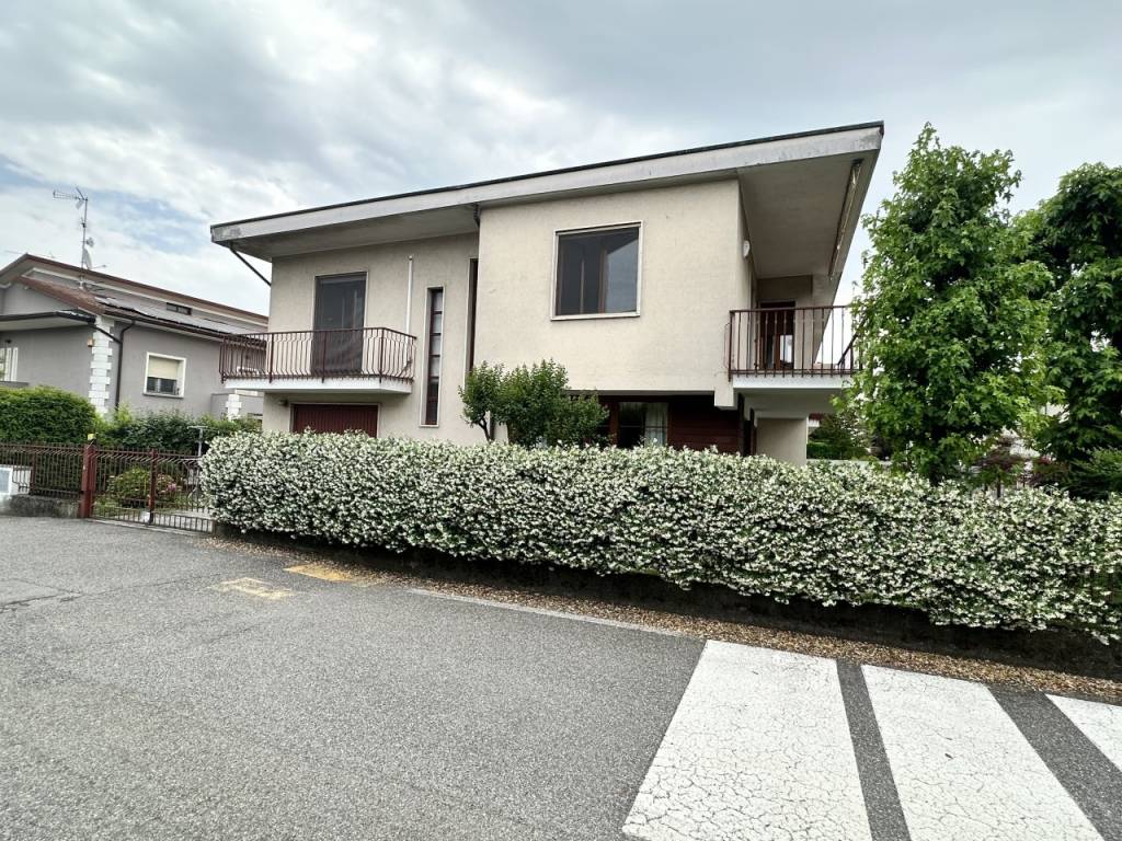 Appartamento a Castelvetro piacentino in Via Fratelli Cervi, 6 - Foto 3