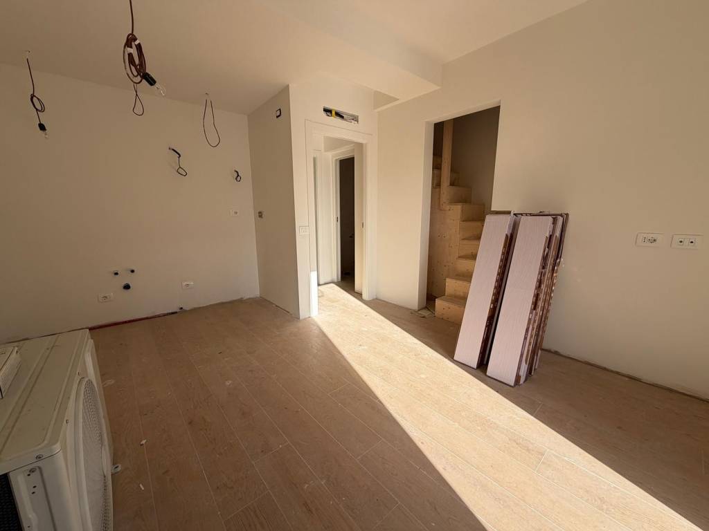 Appartamento a Follonica in Via Bruno Buozzi - Foto 2