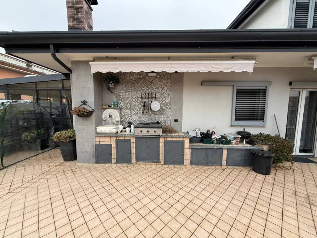Villa a Alessandria in Via IV martiri, 81 - Foto 4