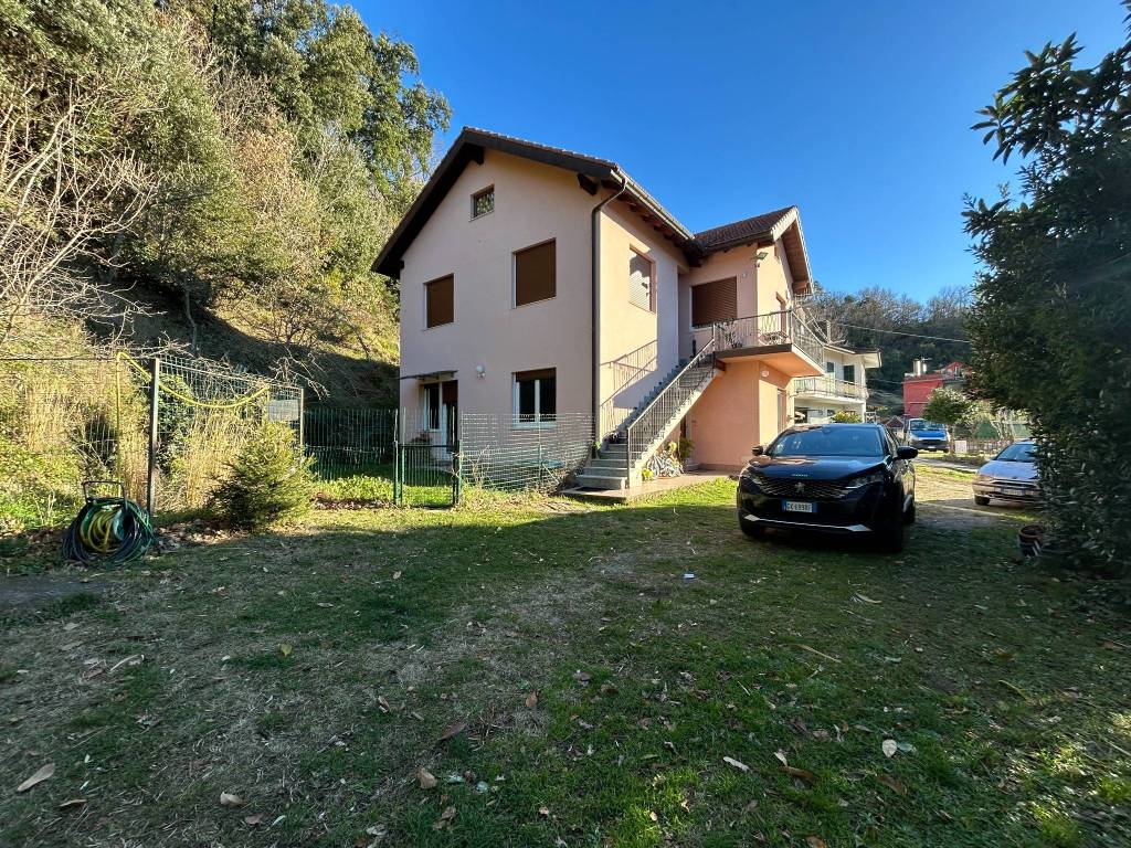 Appartamento a Varazze in Via Campomarzio, 19 - Foto 2