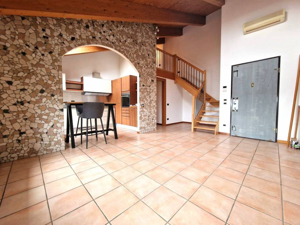 Appartamento a Torri di quartesolo in Via Longare - Foto 2