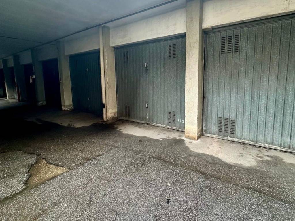 Box / garage a Collegno in Via 27 Marzo, 35 - Foto 3