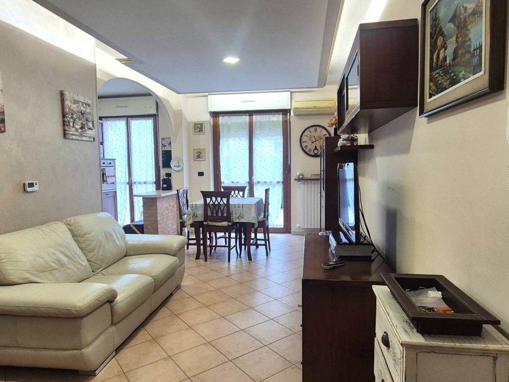 Appartamento a Trofarello in Via Alcide De Gasperi, 7 - Foto 5