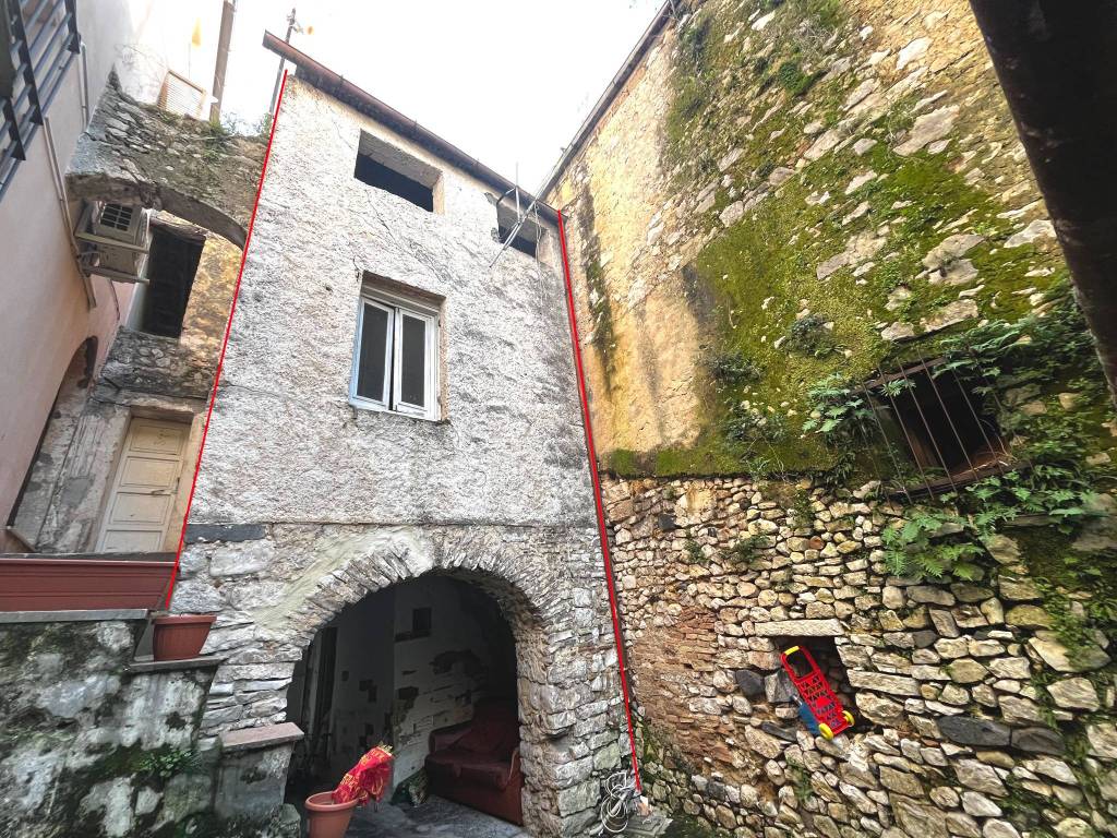 Palazzo / stabile a Fondi in Via Enrico Amante - Foto 2