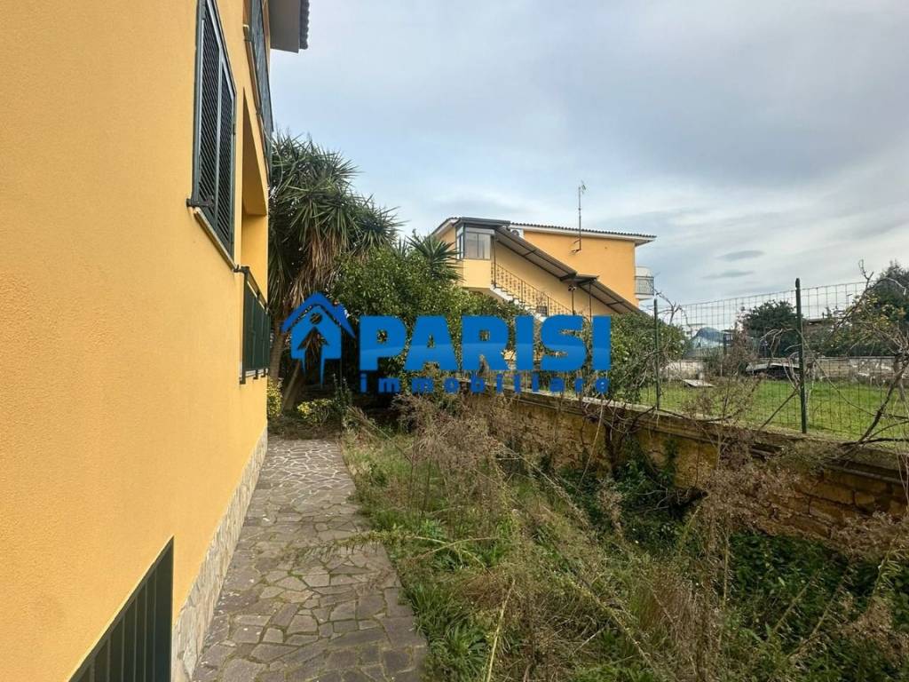 Villetta a schiera a Giugliano in campania - Foto 3