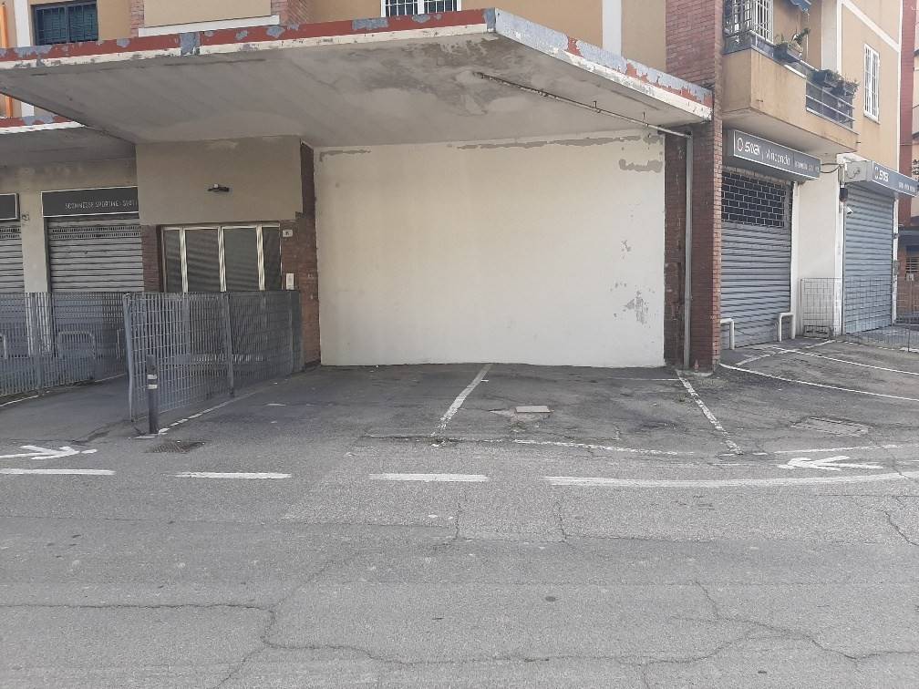 Box / garage a Bologna in Via Panigale - Foto 3