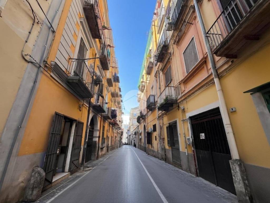 Appartamento a Portici in Via Ernesto della Torre, 7 - Foto 2